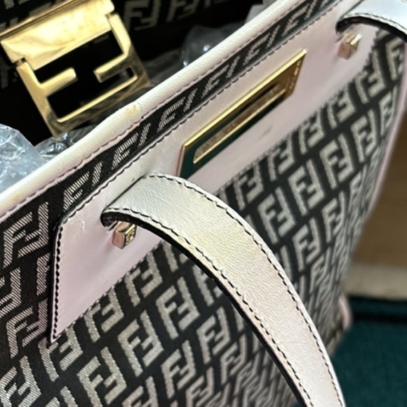 Fendi Tote Bag Rare - Picture 5 of 16